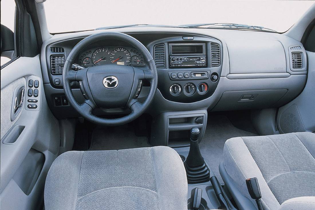 mazda-tribute-interior