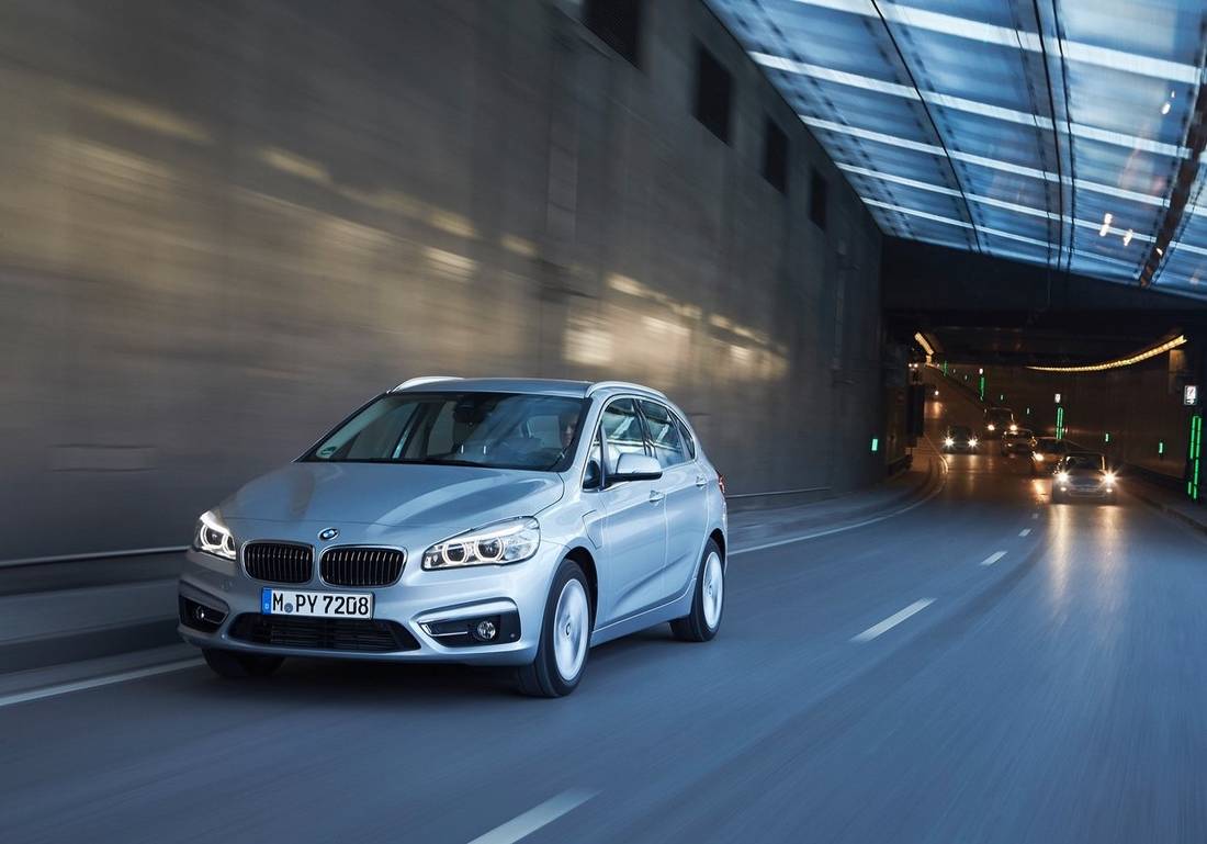 BMW X1 (F48)