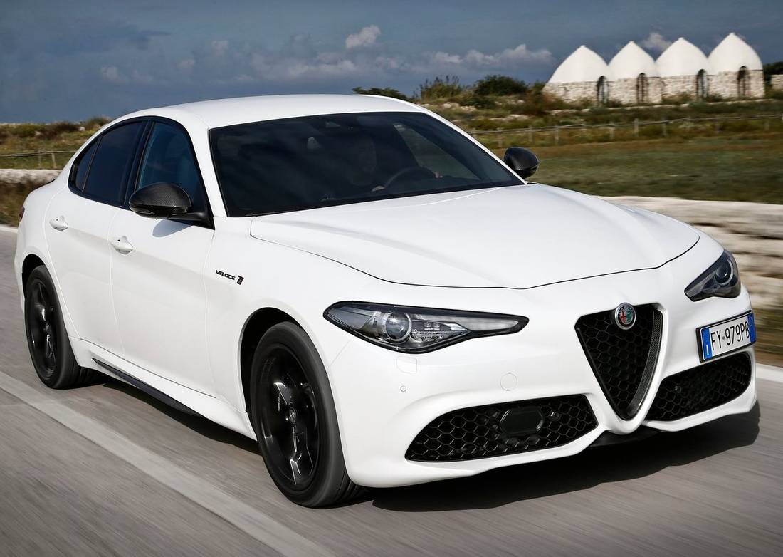 alfa-romeo-giulia-front