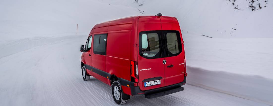 mercedes-sprinter-back