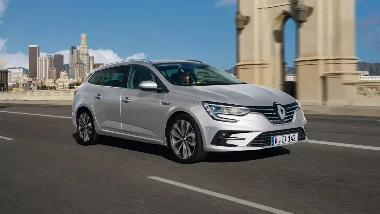  Der Renault Megane Grandtour ist auf dem deutschen Markt eher selten zu finden, aber ein durchaus wettbewerbsfähiger Kandidat zu VW Golf Variant und Co.