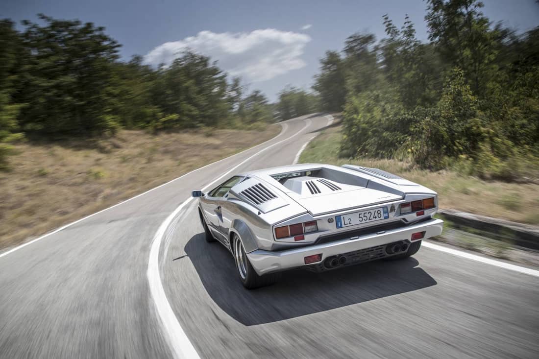 lamborghini-countach-2021-43-4