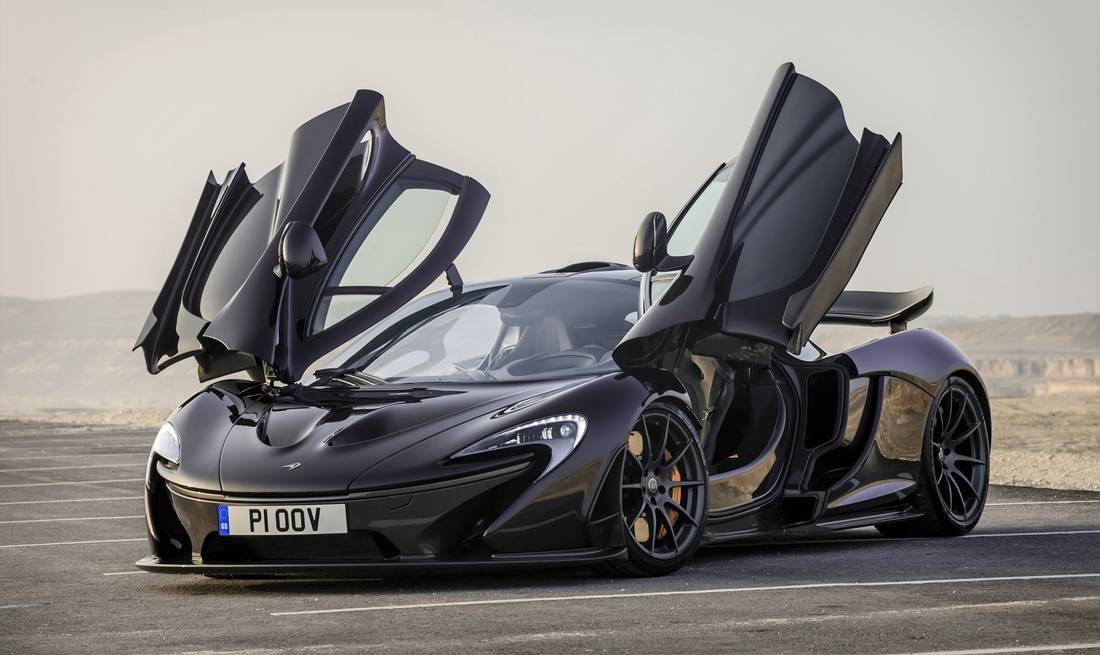 mclaren-p1-schwarz-fluegeltueren.jpg