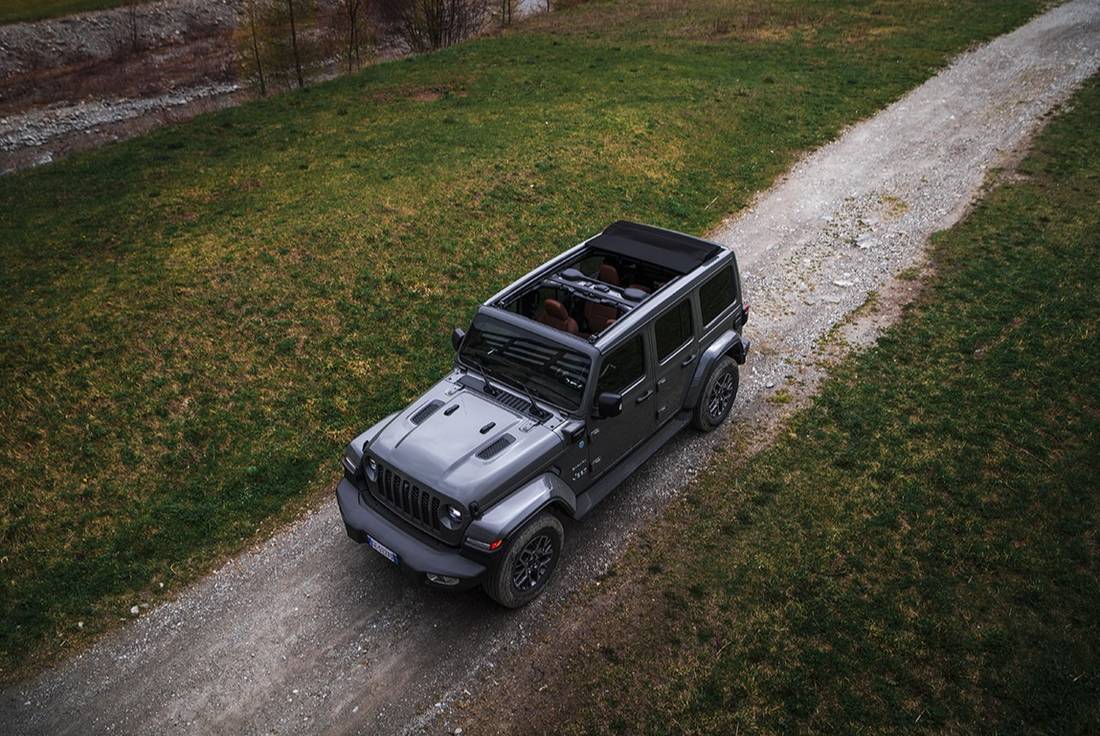 jeep-wrangler-rubicon-cabrio-overview