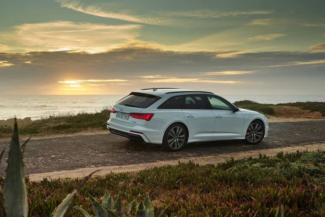 Audi-A6-55-TFSI-e-quattro-Avant-2020-1
