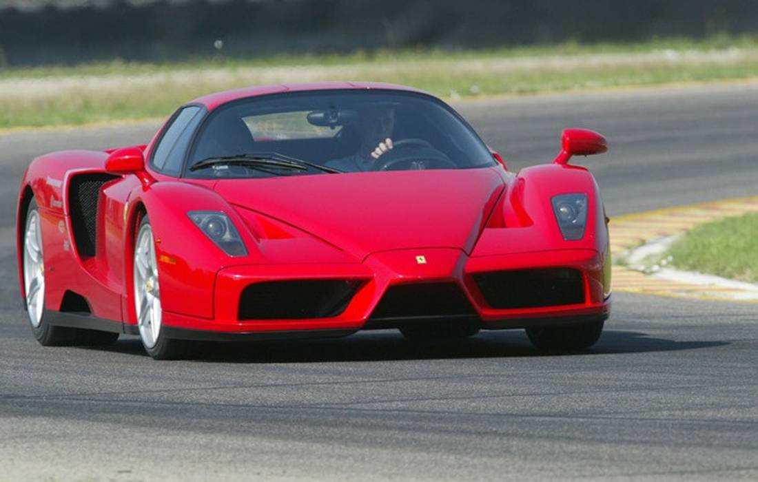 ferrari-enzo-ferrari-front