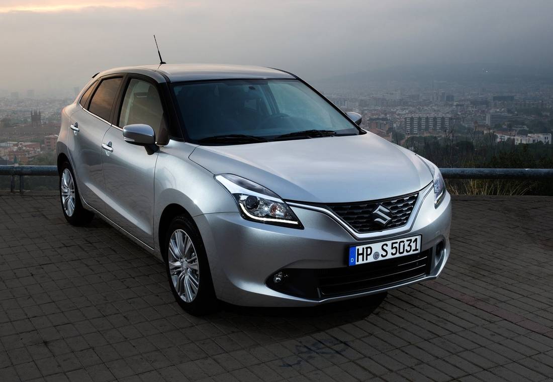 suzuki-baleno-gray-front