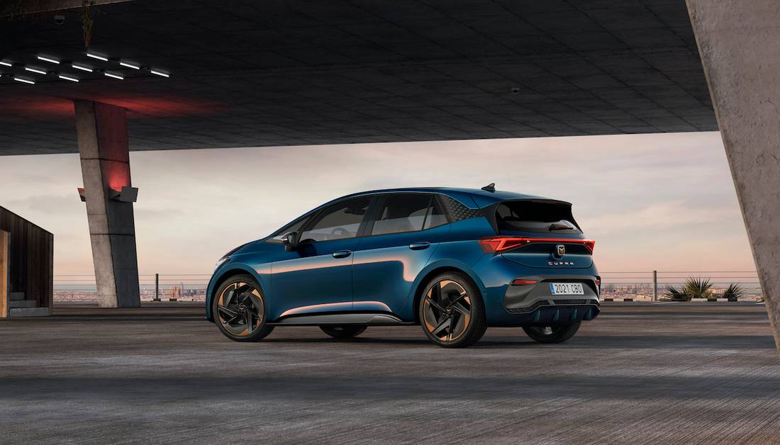 cupra-born-2021-back