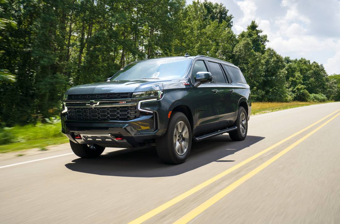 chevrolet-suburban-front