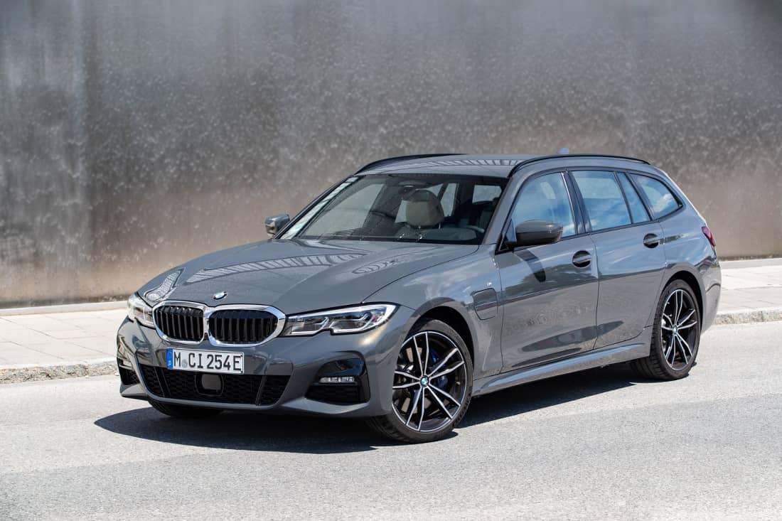Nieuwe plug-in BMW en 5-serie beter betaalbaar - AutoScout24