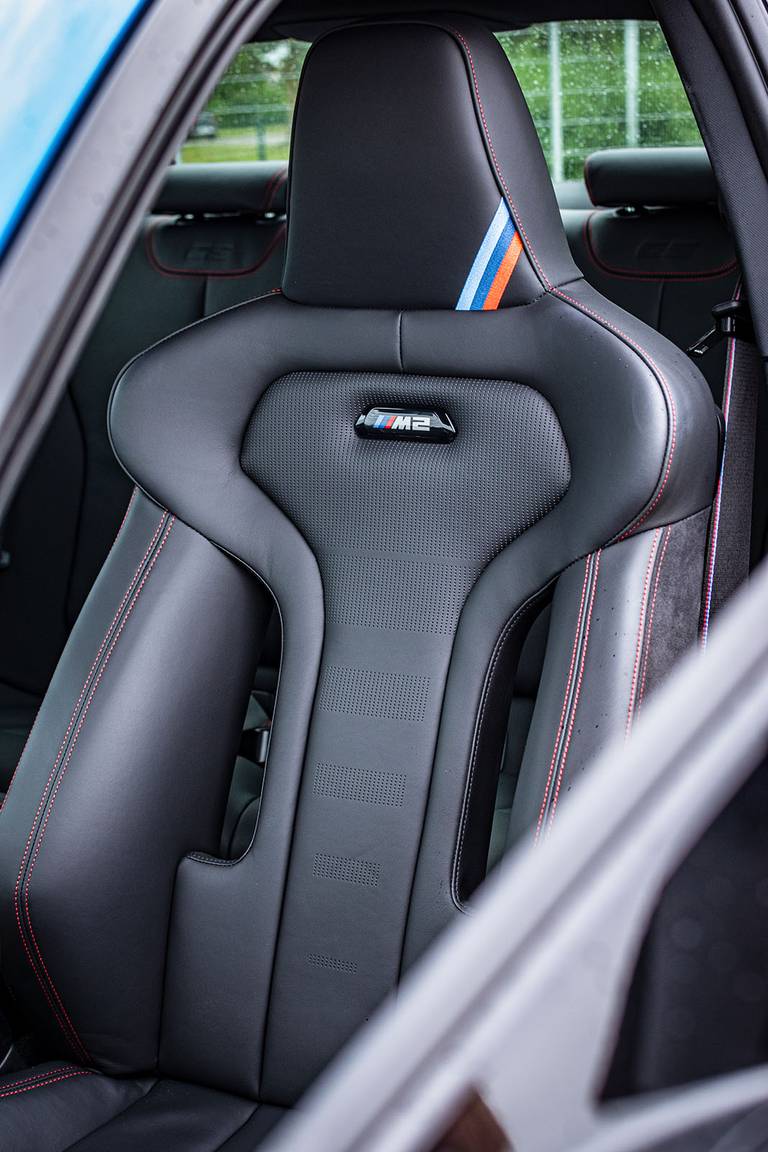 BMW-M2-CS-Seat