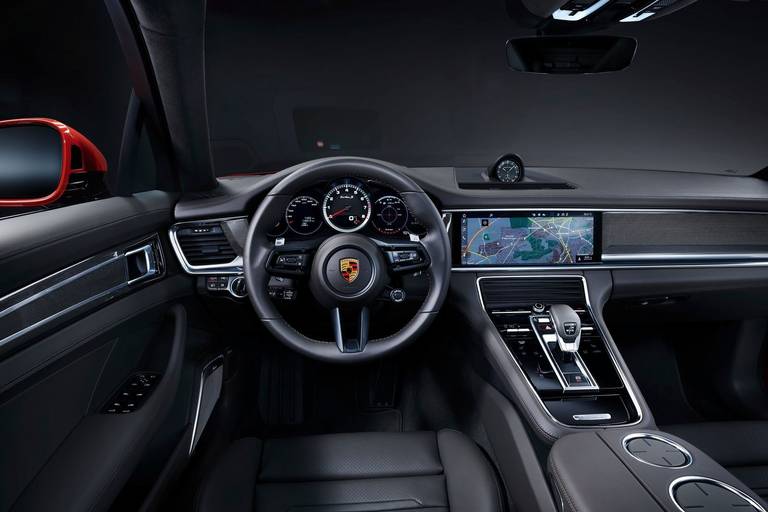 Porsche-Panamera-2021-Interieur