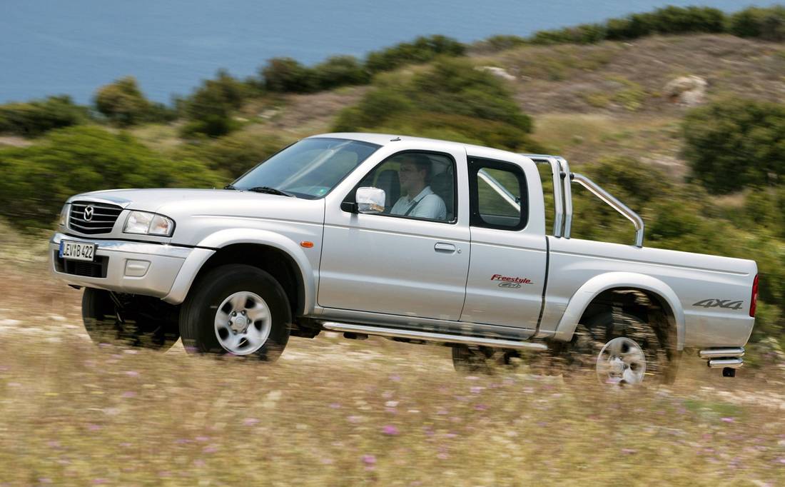 mazda-b2500-side