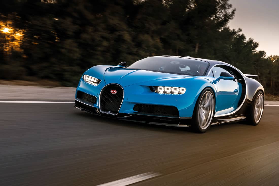  Bei luxuriösen Sportwagen wie dem Bugatti Chiron ist Allradantrieb Standard.