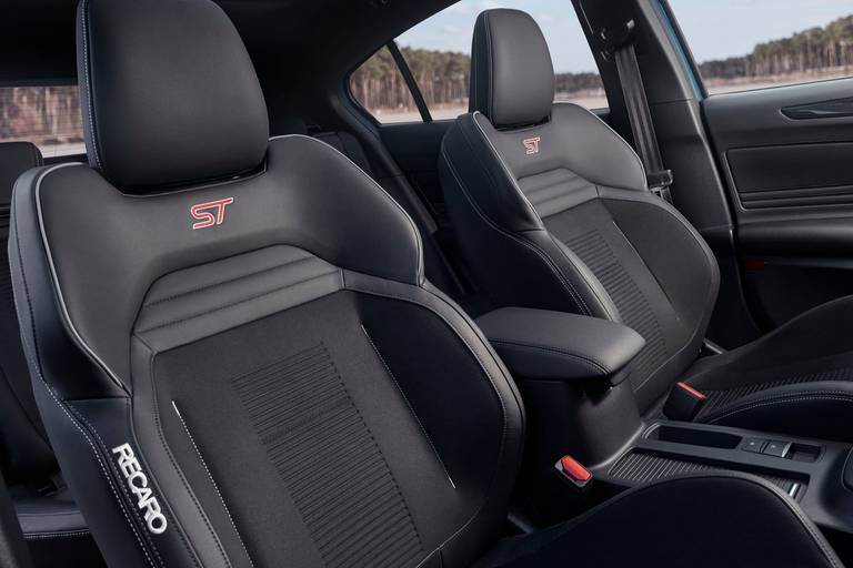 Ford-Focus-ST-Seats