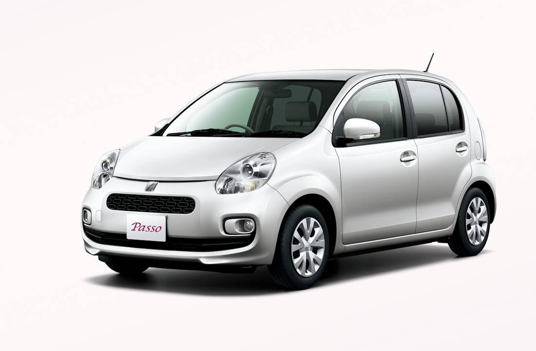 toyota-passo-side