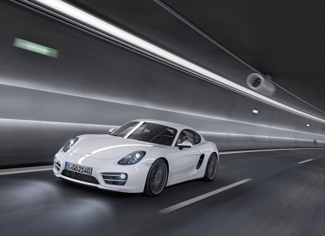 porsche-cayman-front