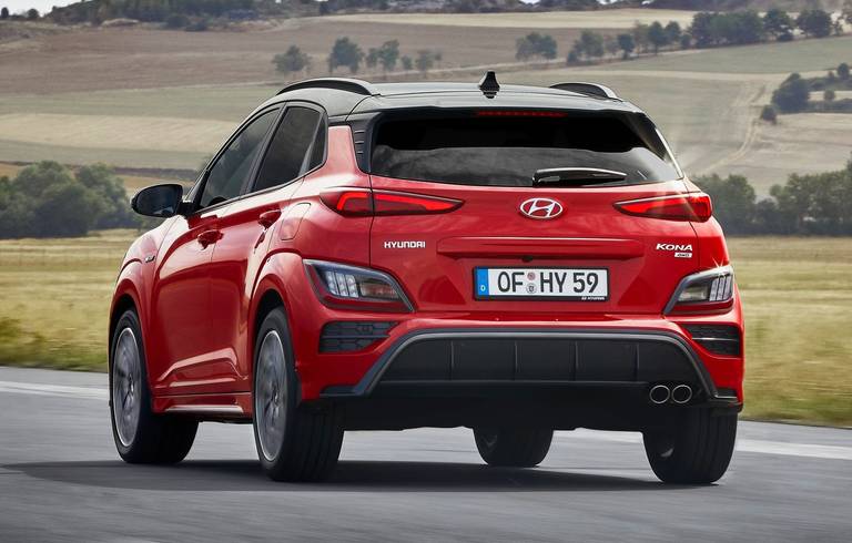 Hyundai-Kona-2021-Rear-Dynamic