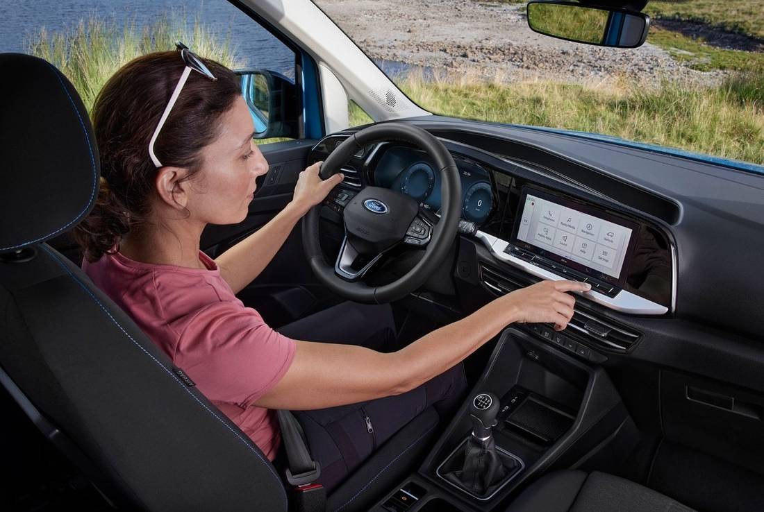 ford-tourneo-connect-interior