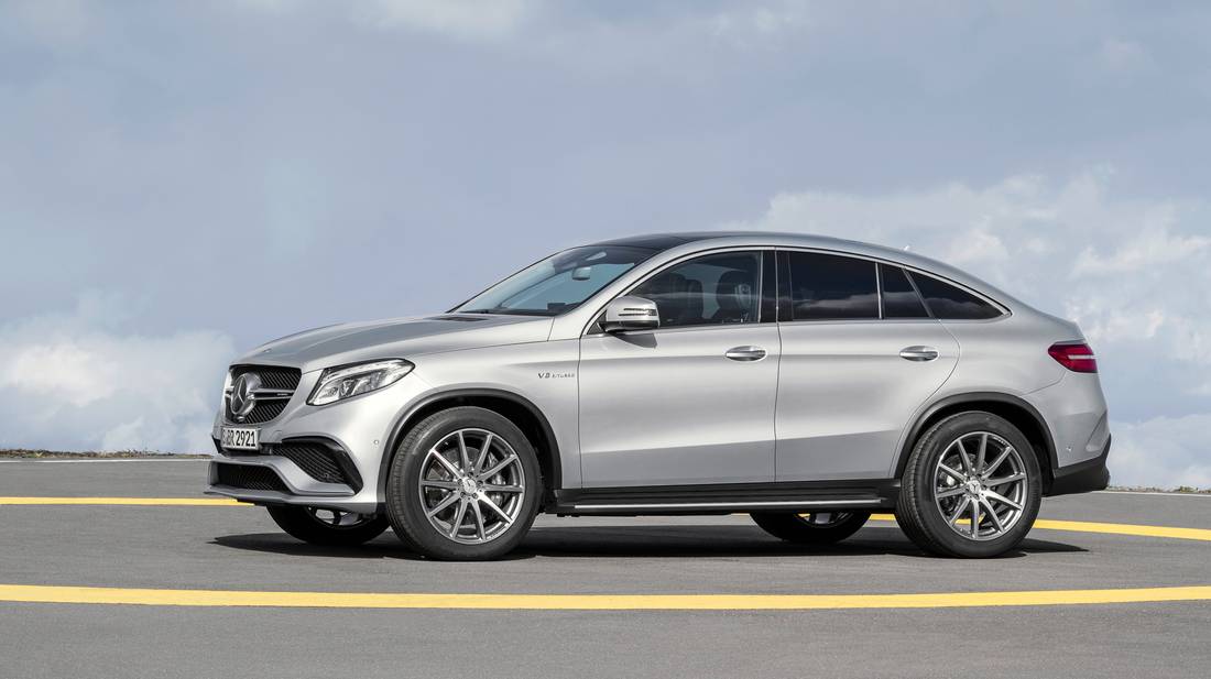 mercedes-benz-gle-63-amg-side