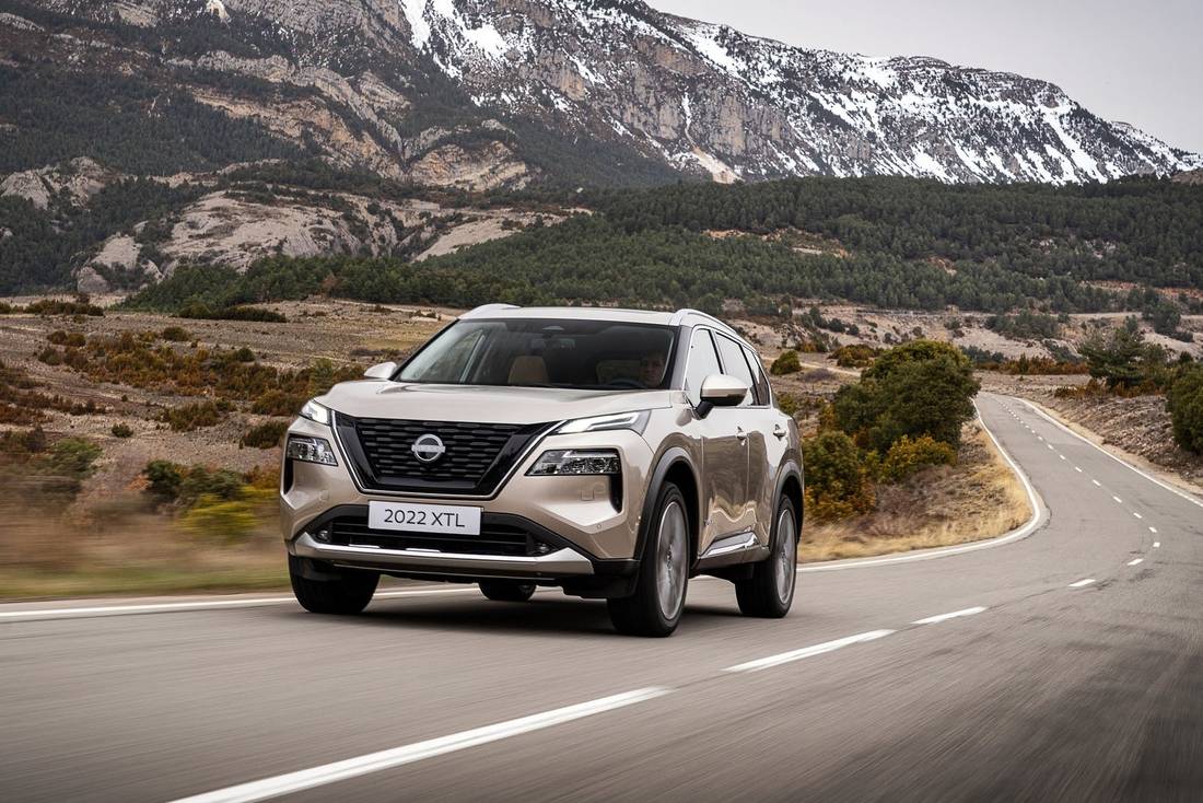 Nissan-X-Trail-2022-Hero