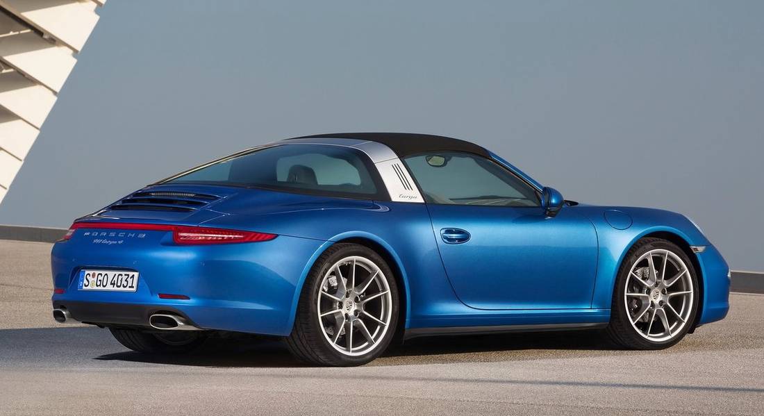 porsche-911-targa-back