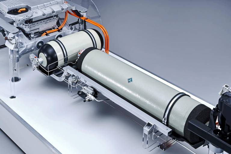 BMW i Hydrogen Next Tanks