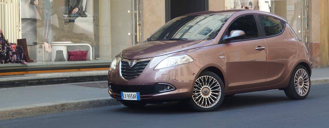 lancia-ypsilon-l-01.jpg