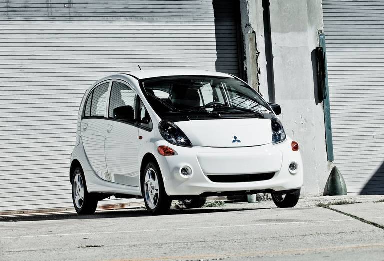 mitsubishi-i-miev-front