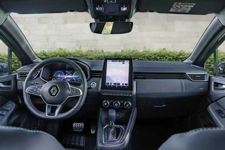 renault-clio-2024-cockpit