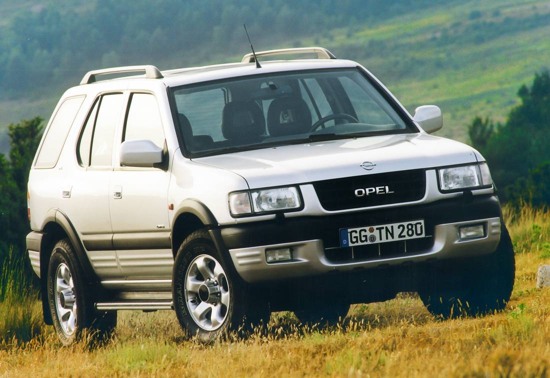 opel-frontera-b-front.jpeg