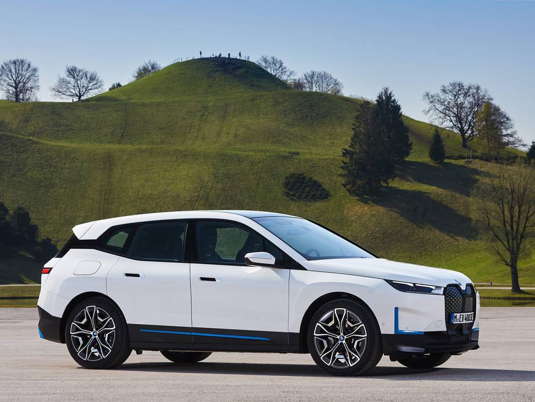 BMW iX 2022
