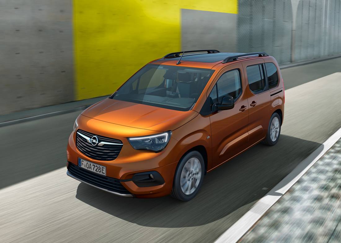 New Opel Combo e-Life