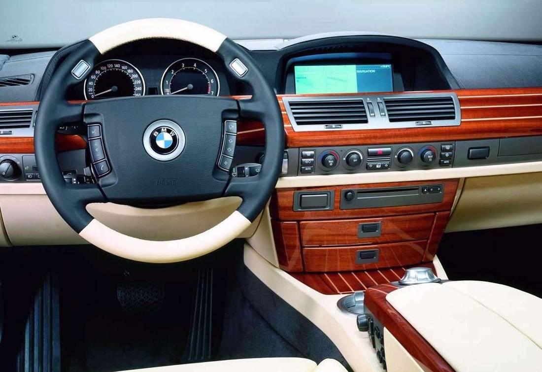 bmw-760li-e66-interior