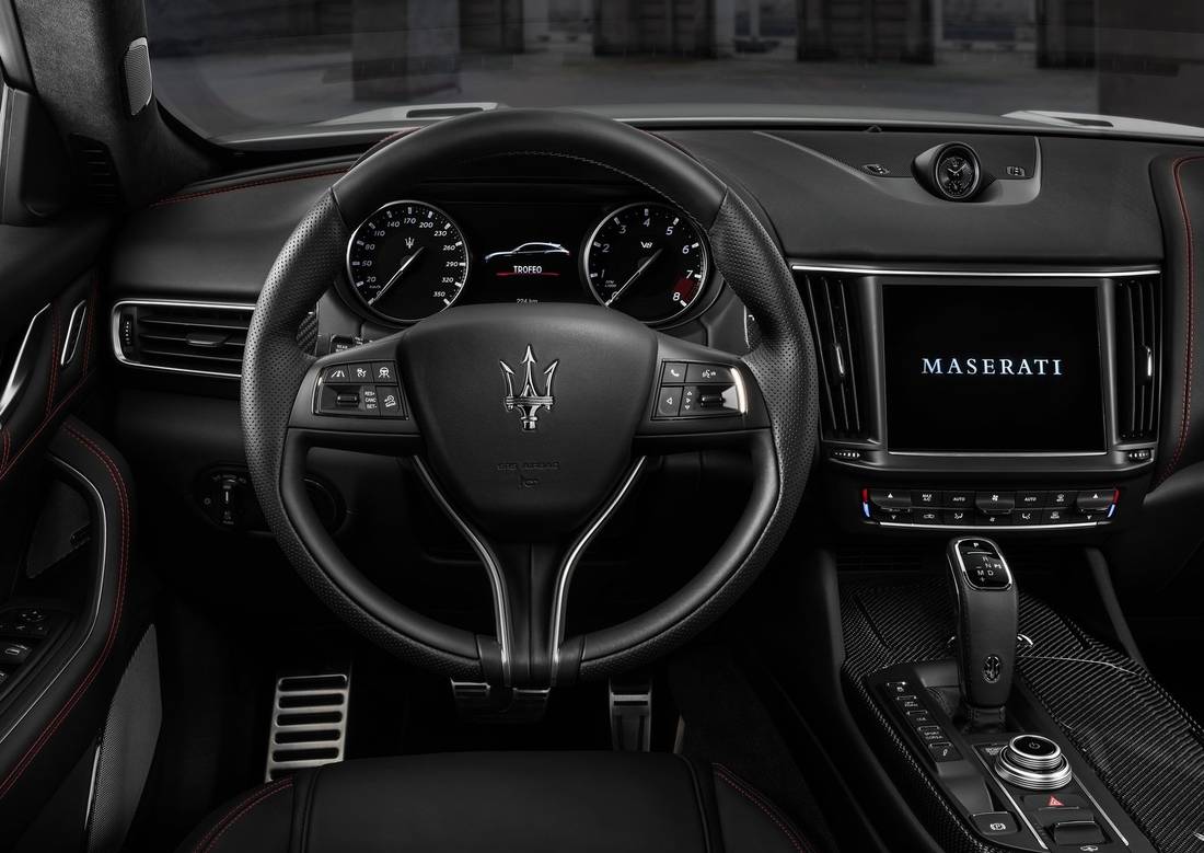 maserati-levante-interior