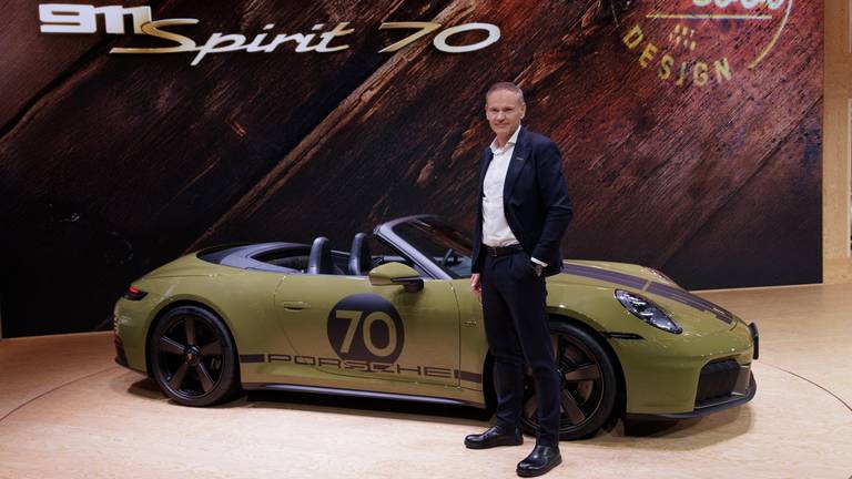  Schwierige Zeiten für Porsche in China. Kippt Konzernchef Oliver Blume die aktuelle Strategie?
