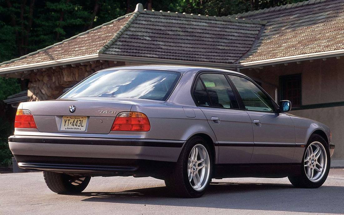 BMW 740i (E38) Neuwagen: Fruchtblasen-7er soll 79.000 Euro kosten