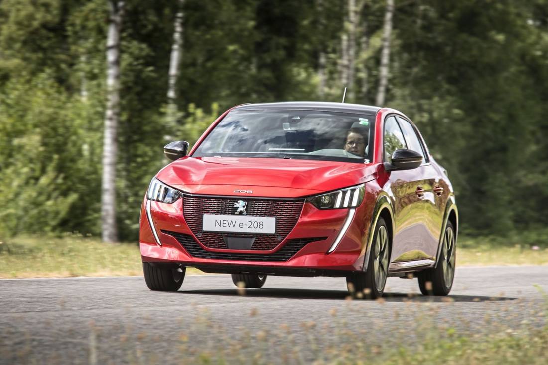 Waarom de Peugeot e-208 straks 38 kilometer verder komt op een volle accu