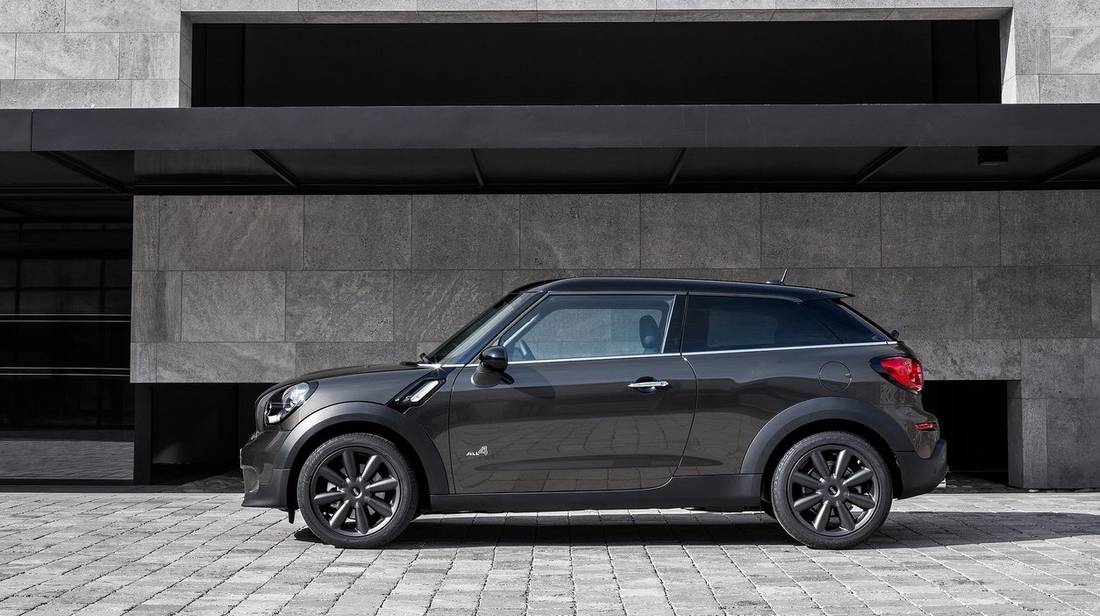 mini-paceman-side