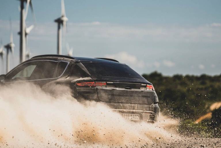 Porsche-Macan-E-Rear