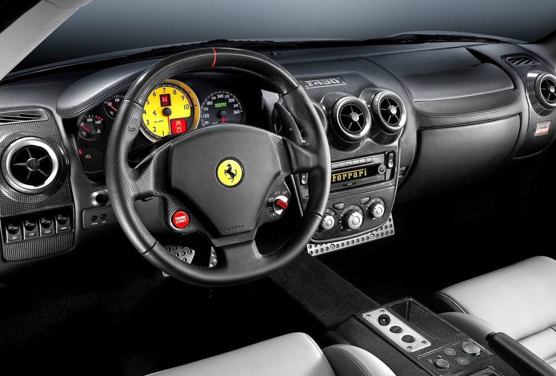 ferrari-f430-interior