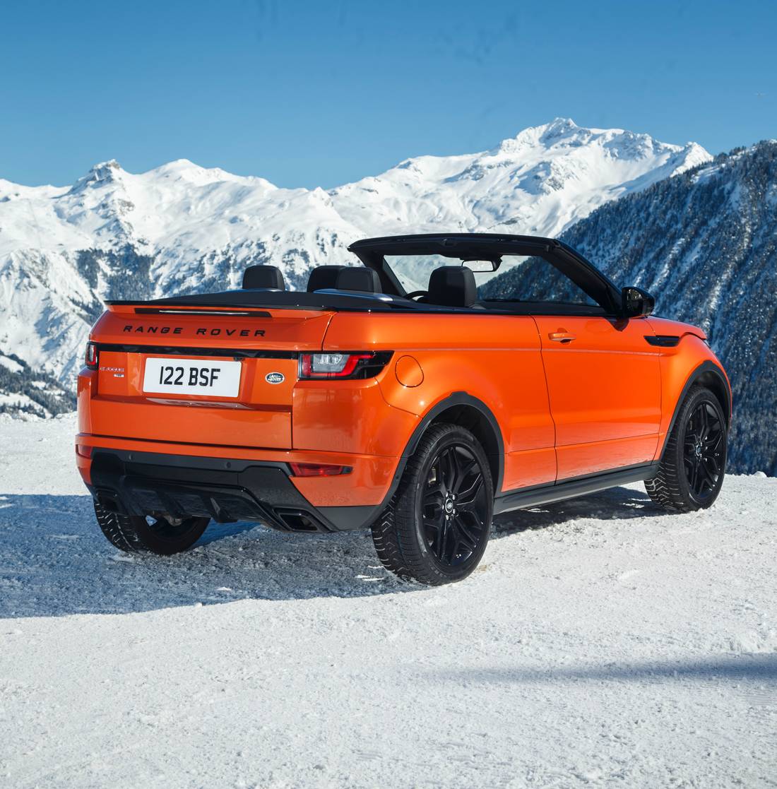 land-rover-range-rover-evoque-orange-back