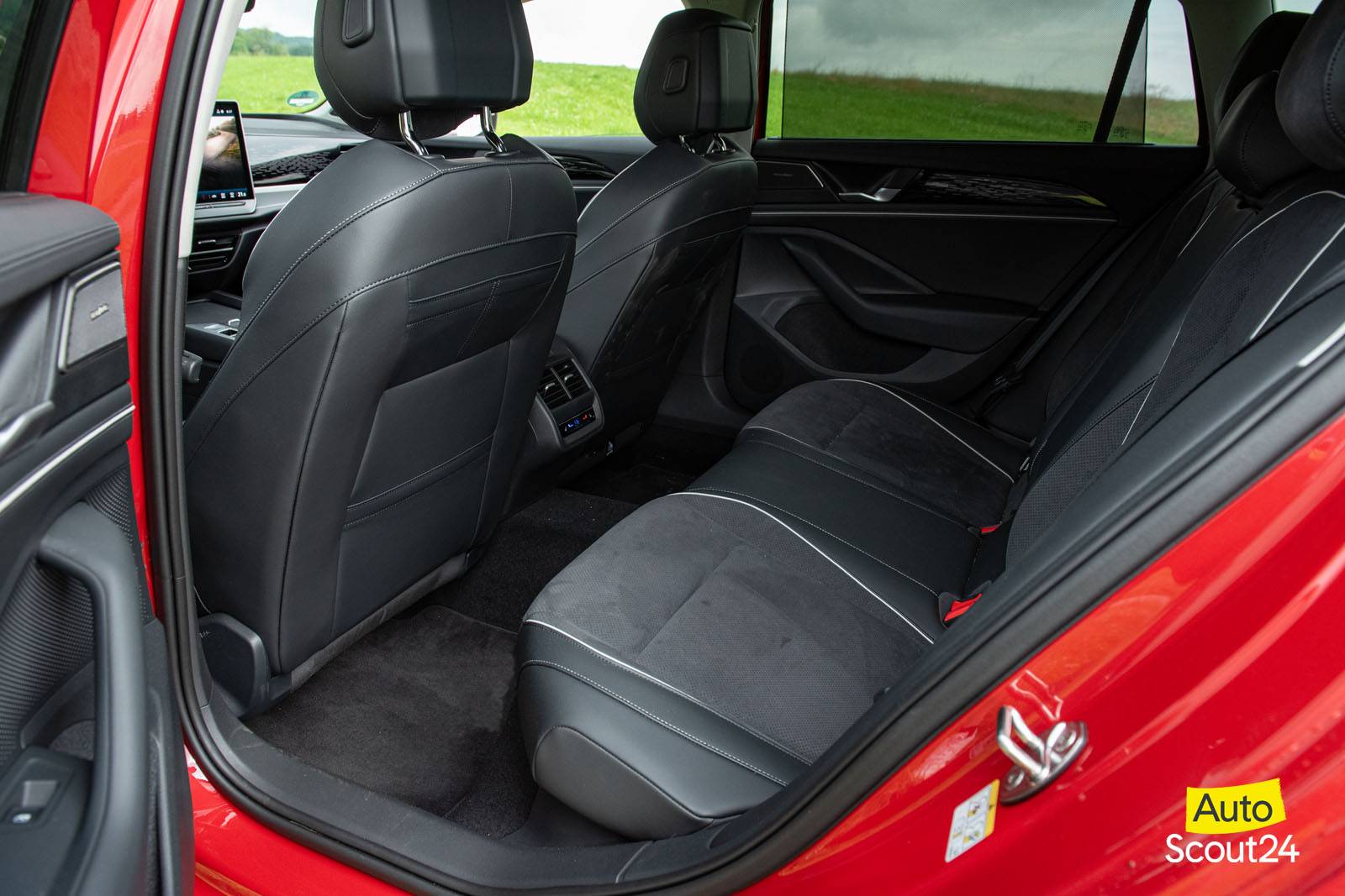 VW Passat Variant B9 - Rücksitze