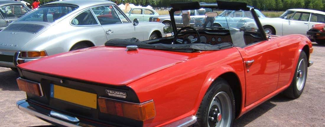 triumph-tr6-back