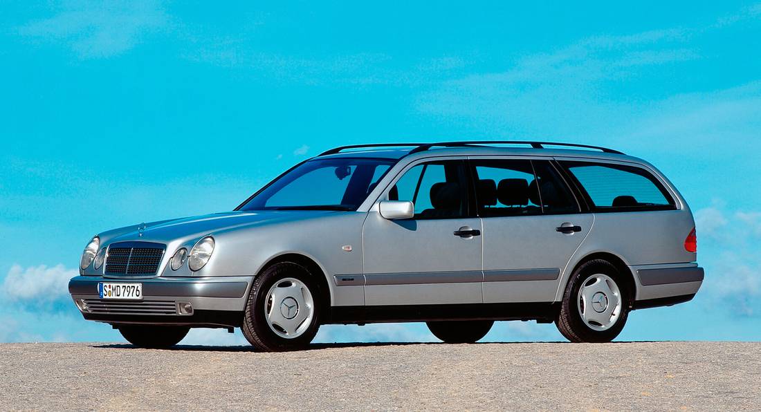 mercedes-benz-w210-front