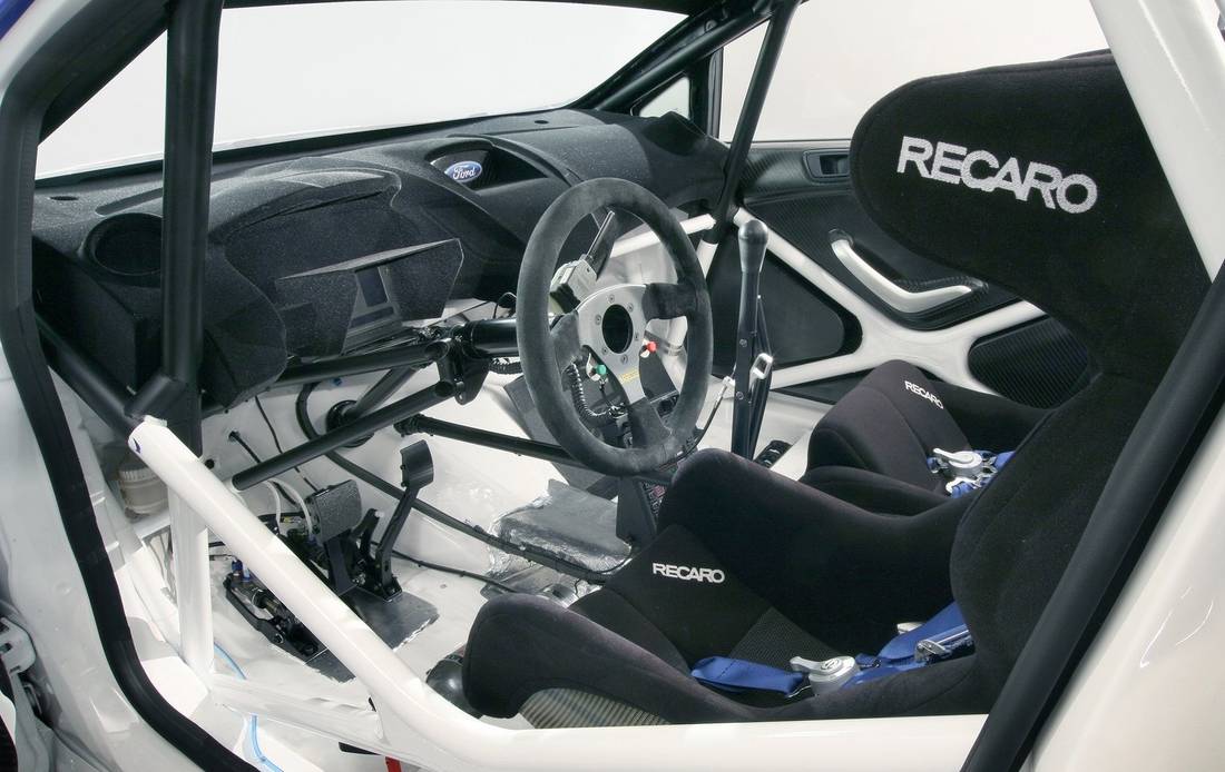 ford-fiesta-rs-wrc-interior