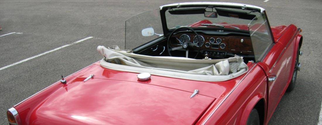 Triumph TR4