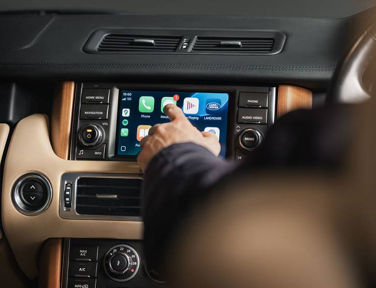 JLR Classic Land Rover Airplay Touch
