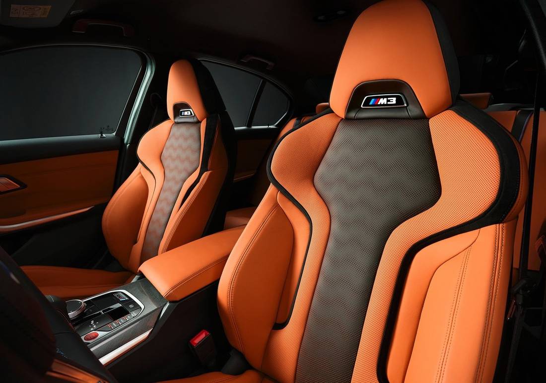 BMW-M3 Sedan Competition-2021 interior 2