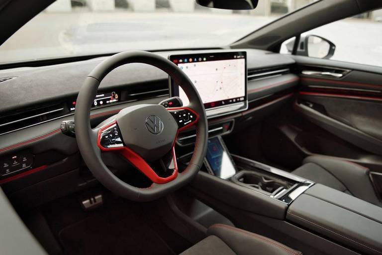 VW IDX Performance Interior